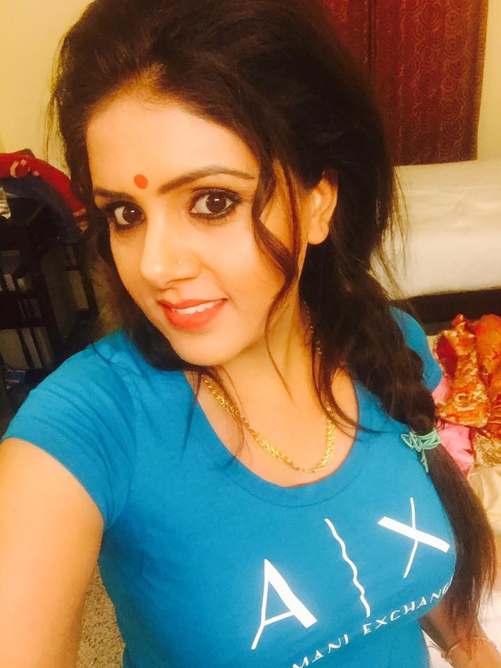 Jaipur Escorts - www.pinkmoods.in